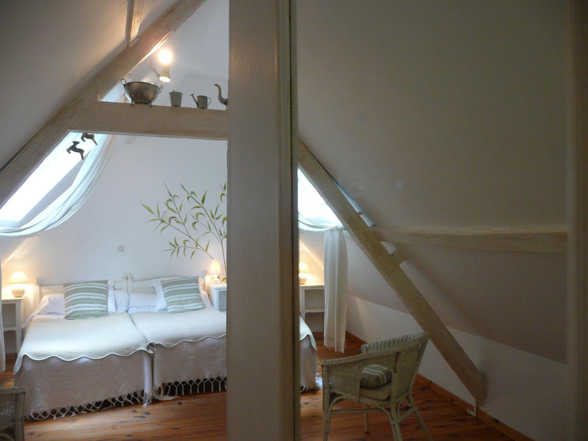 Manoir De Bois En Ardres Bed and Breakfast Camera foto