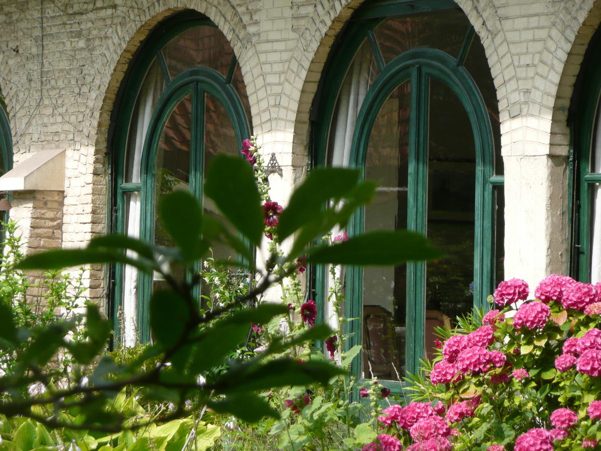 Manoir De Bois En Ardres Bed and Breakfast Esterno foto