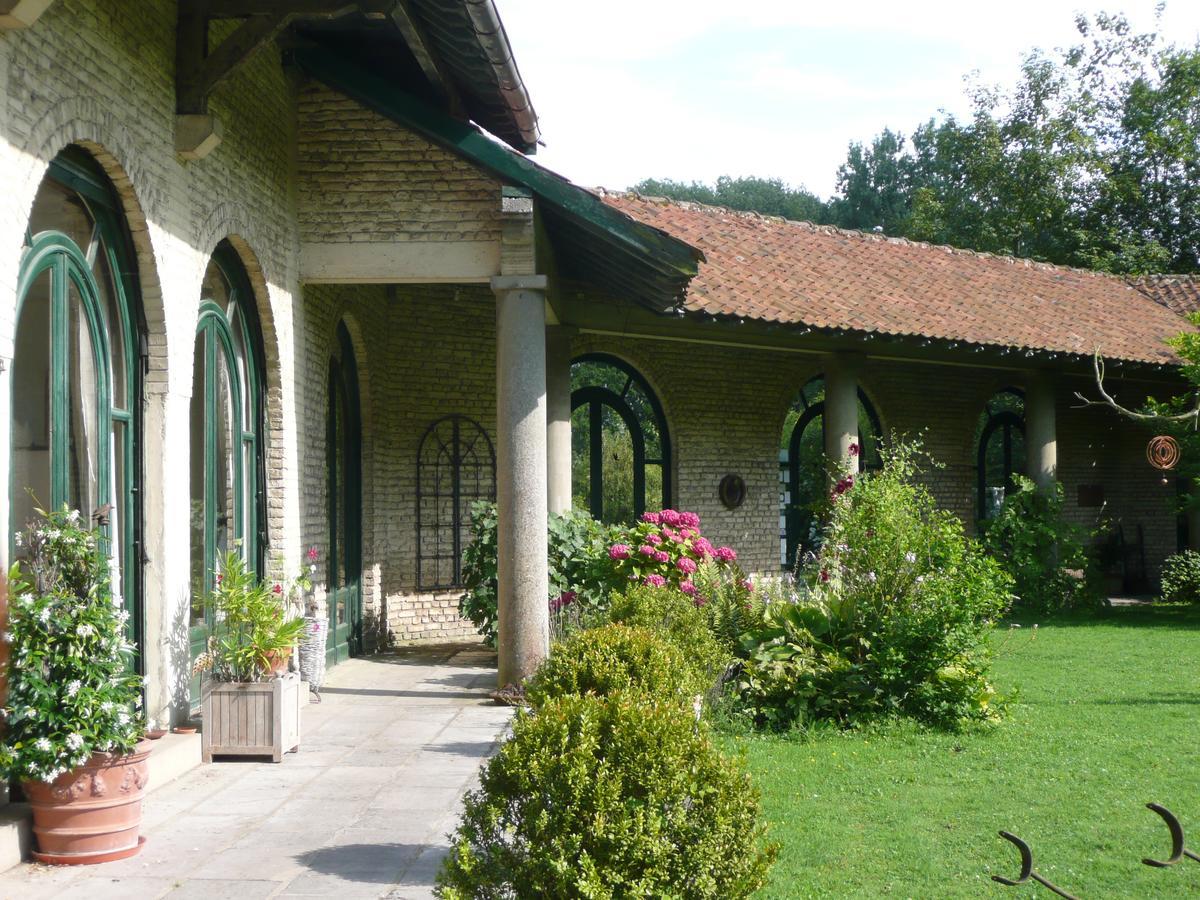Manoir De Bois En Ardres Bed and Breakfast Esterno foto